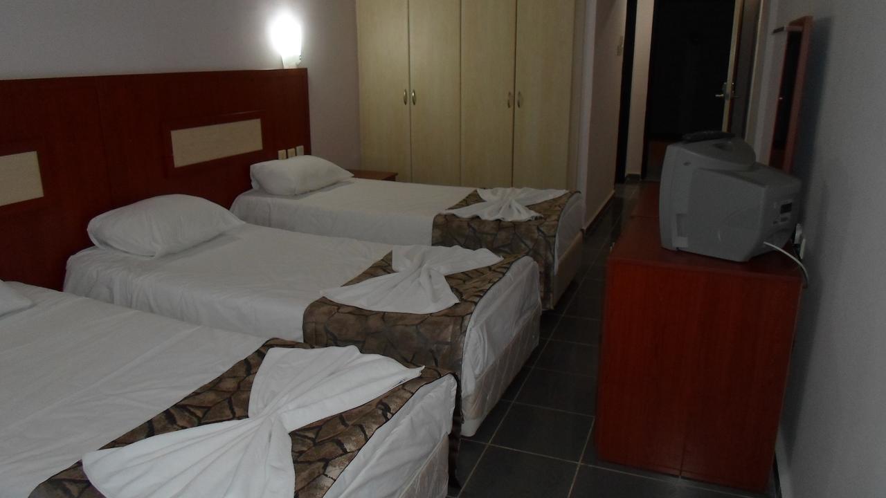 Canakkale Uygulama Oteli̇ Ngoại thất bức ảnh