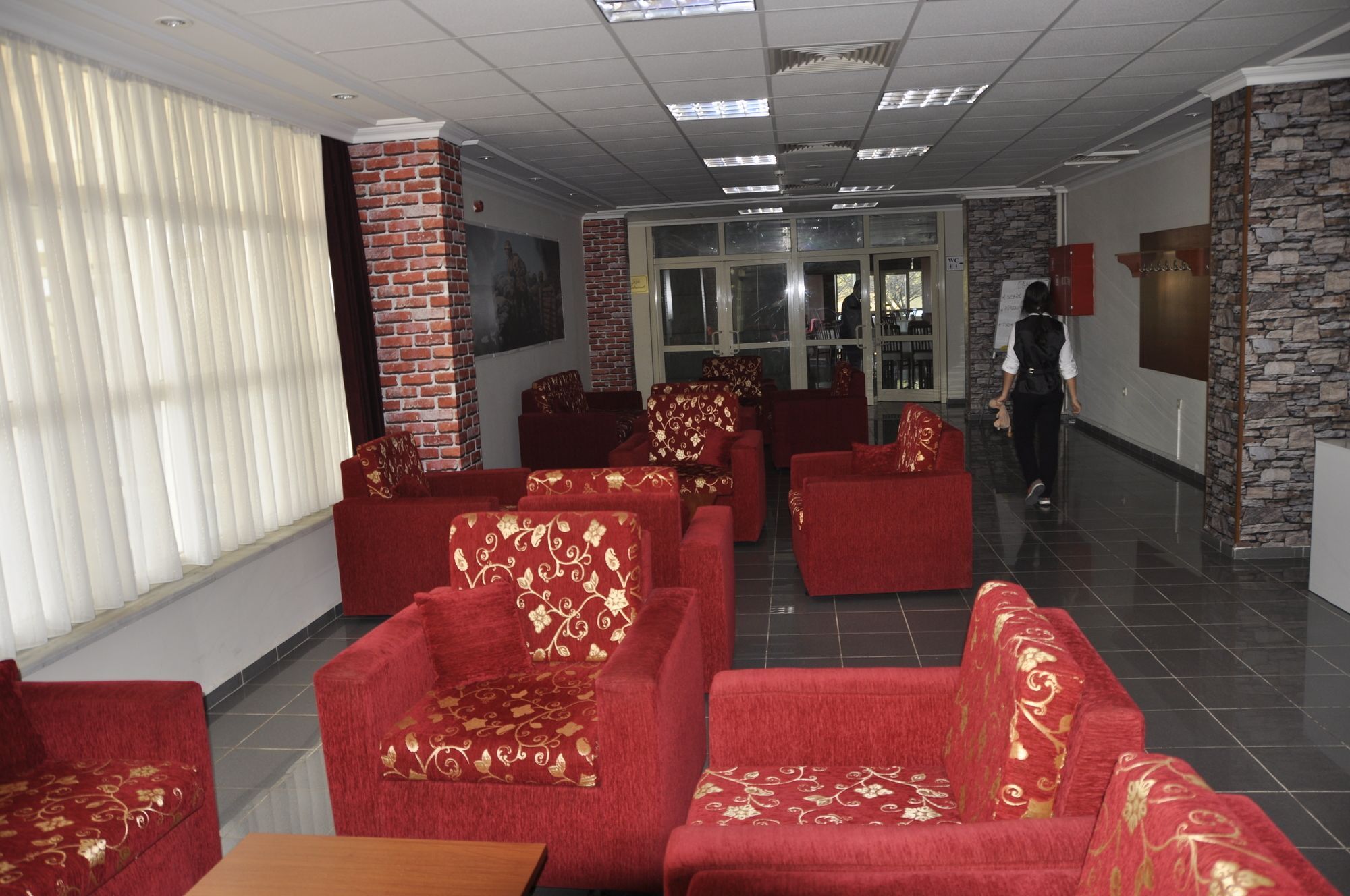 Canakkale Uygulama Oteli̇ Ngoại thất bức ảnh